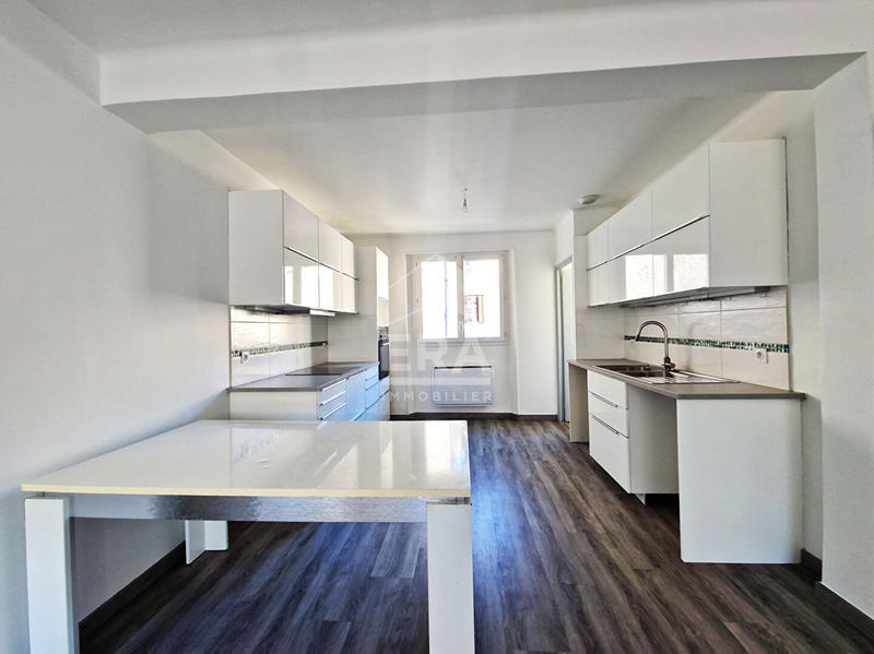 Appartement - 91 m² - 4 pièces