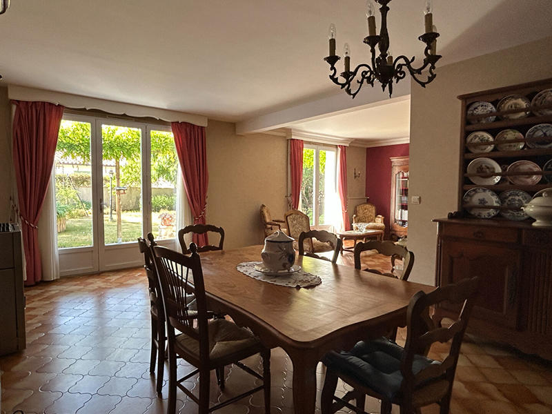 Maison - 155 m² - 6 pièces