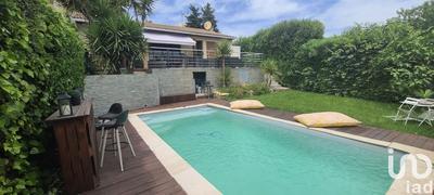 Maison - 95 m² - 5 pièces