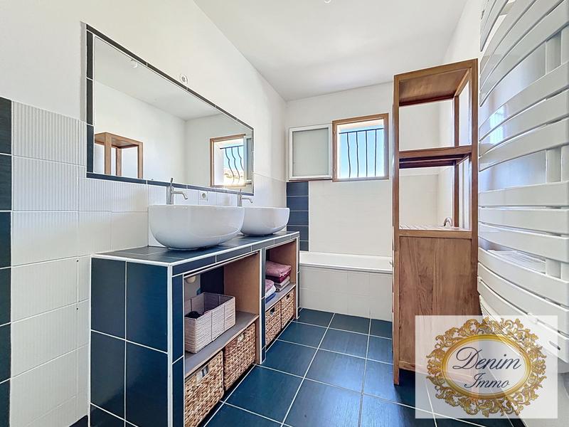 Maison - 123 m² - 5 pièces