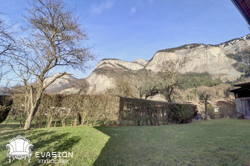 Appartement - 111 m² - 4 pièces