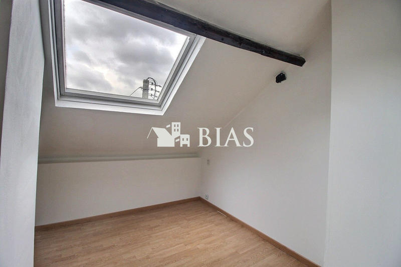 Maison - 87 m² - 5 pièces