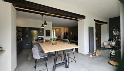 Maison - 224 m² - 6 pièces