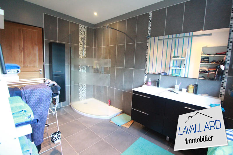 Maison - 149 m² - 5 pièces