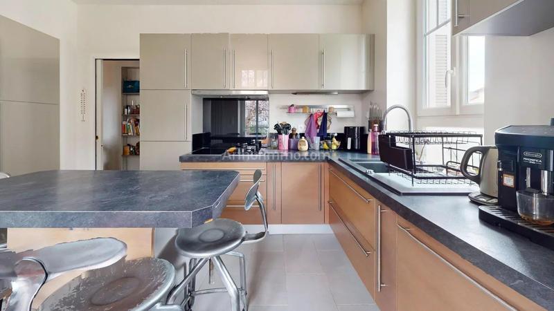 Maison - 150 m² - 6 pièces