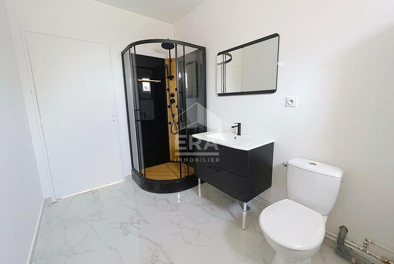 Maison - 106 m² - 6 pièces