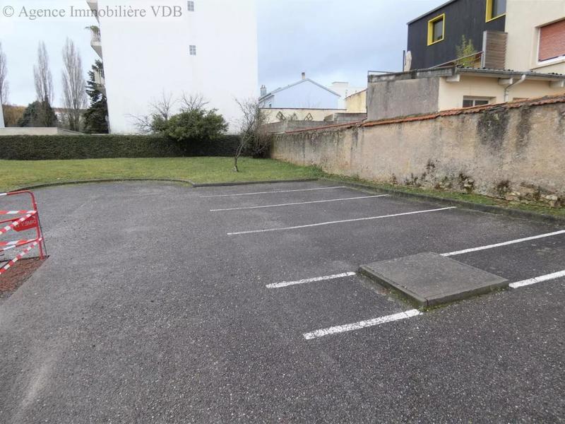 Local commercial - 138 m² - 7 pièces