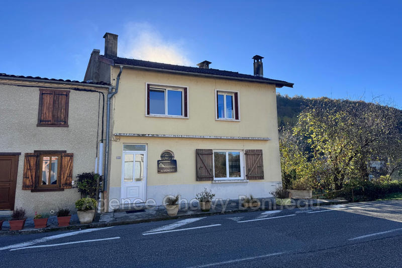 Maison de village - 83 m² - 4 pièces
