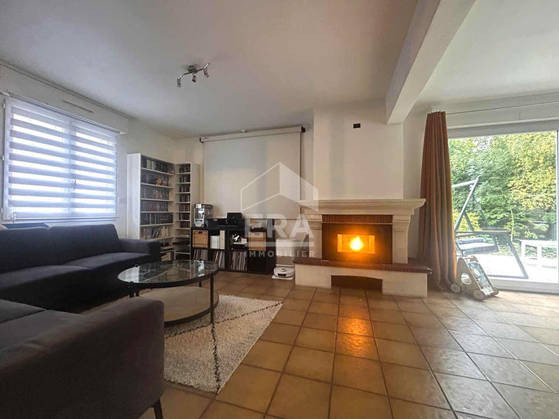 Maison - 159 m² - 10 pièces