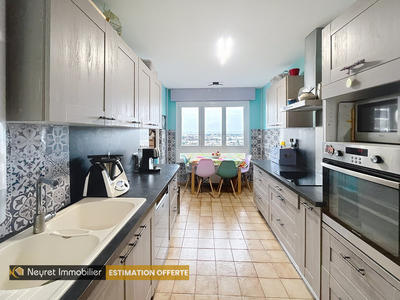 Appartement - 77 m² - 4 pièces