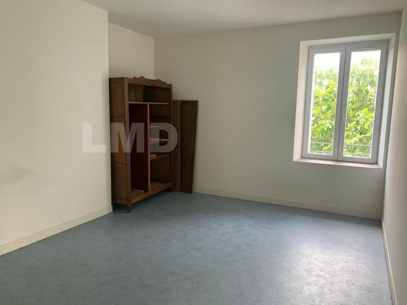 Maison - 400 m² - 10 pièces