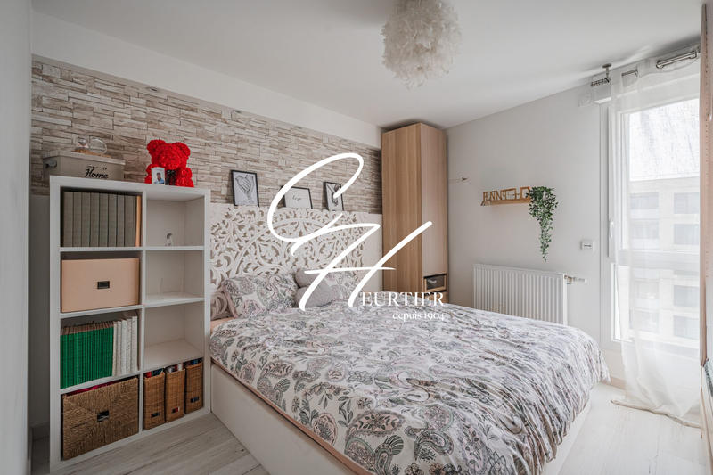 Appartement - 83 m² - 4 pièces