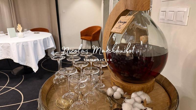 Local commercial - 300 m²