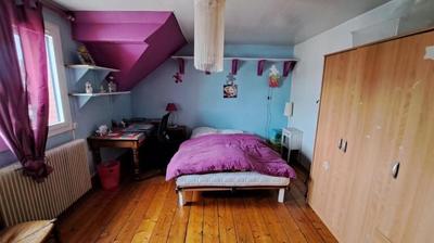 Maison - 95 m² - 6 pièces