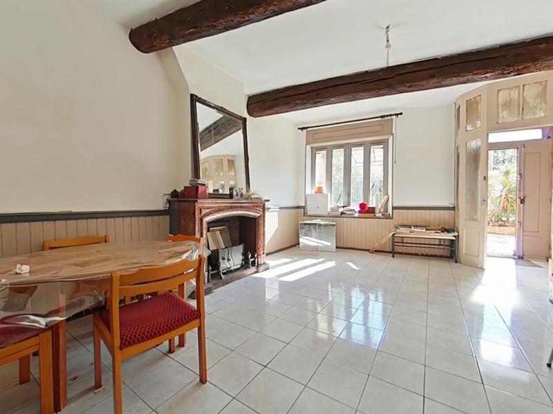 Maison - 180 m² - 7 pièces