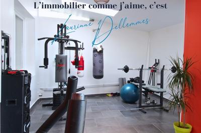 Maison - 193 m² - 9 pièces