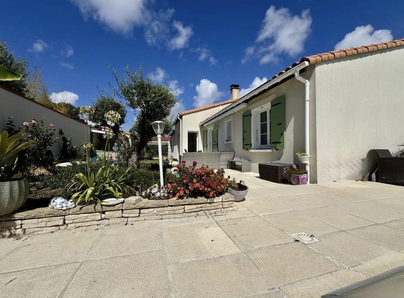 Maison traditionnelle - 113 m² - 5 pièces