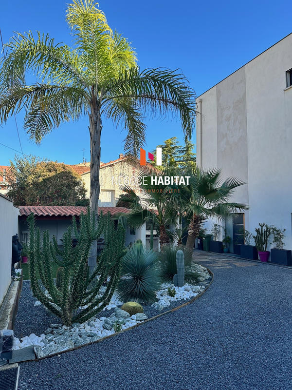 Villa - 182 m² - 7 pièces