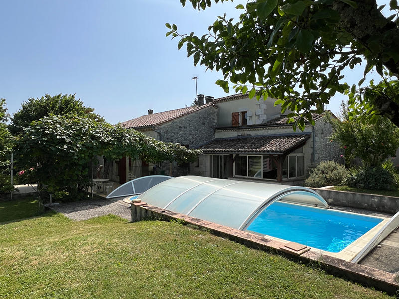 Maison - 160 m² - 7 pièces