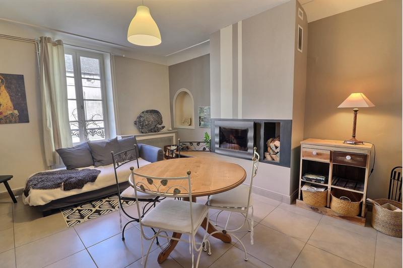 Maison - 289 m² - 8 pièces