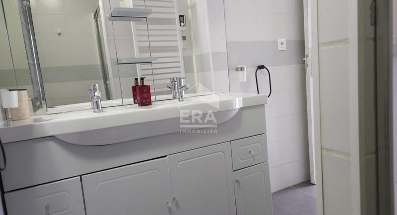 Maison - 116 m² - 8 pièces