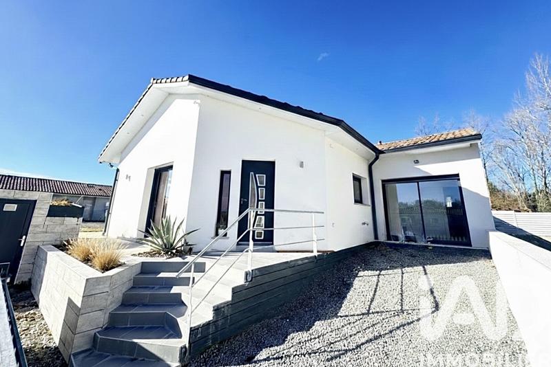 Maison - 138 m² - 5 pièces