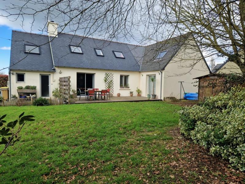 Maison - 146 m² - 6 pièces