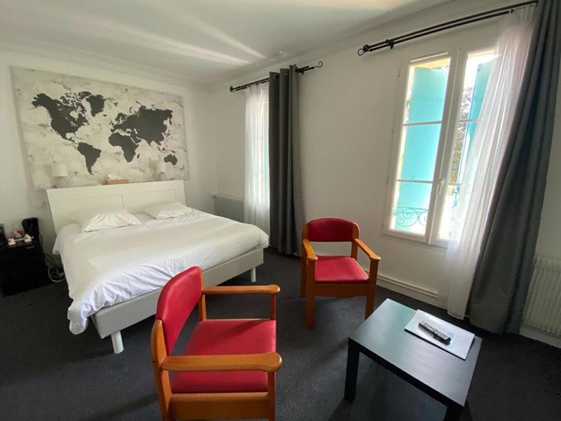 Maison - 420 m² - 10 pièces