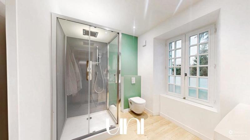 Maison - 158 m² - 6 pièces