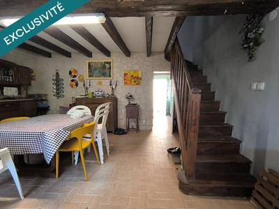 Maison - 90 m² - 3 pièces