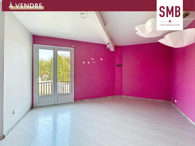 Maison - 179 m² - 7 pièces