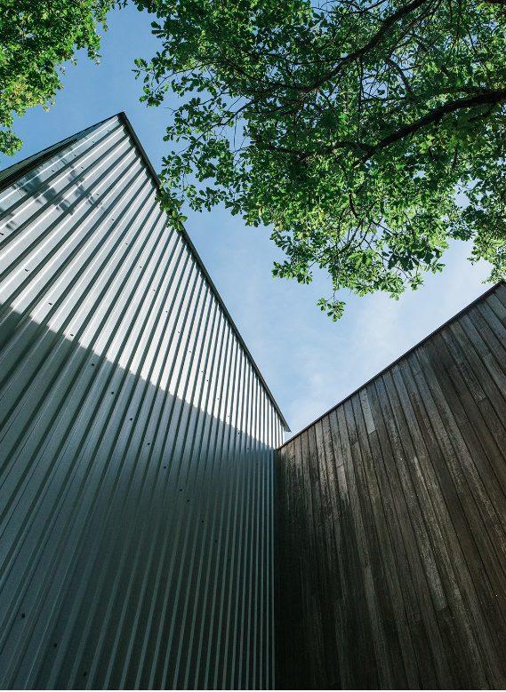 Maison contemporaine - 240 m² - 6 pièces