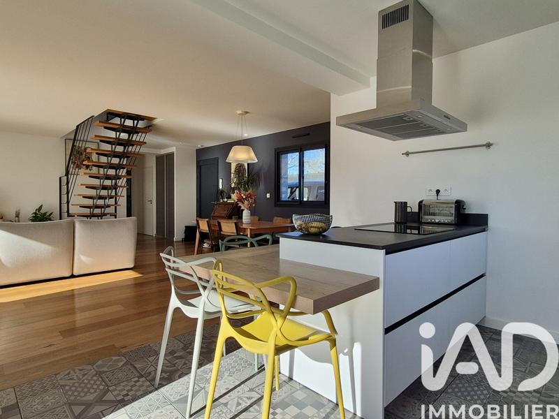 Maison de maîtres - 162 m² - 7 pièces