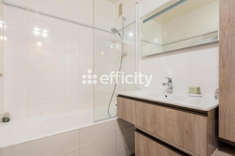 Appartement - 109 m² - 4 pièces