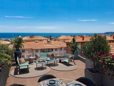 Appartement - 96 m² - 4 pièces