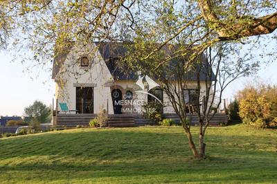 Maison - 143 m² - 6 pièces