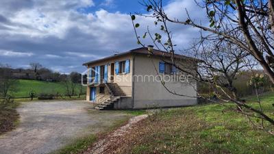 Maison - 100 m² - 4 pièces