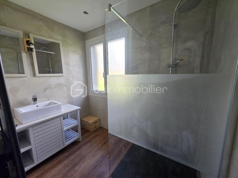 Pavillon - 125 m² - 4 pièces