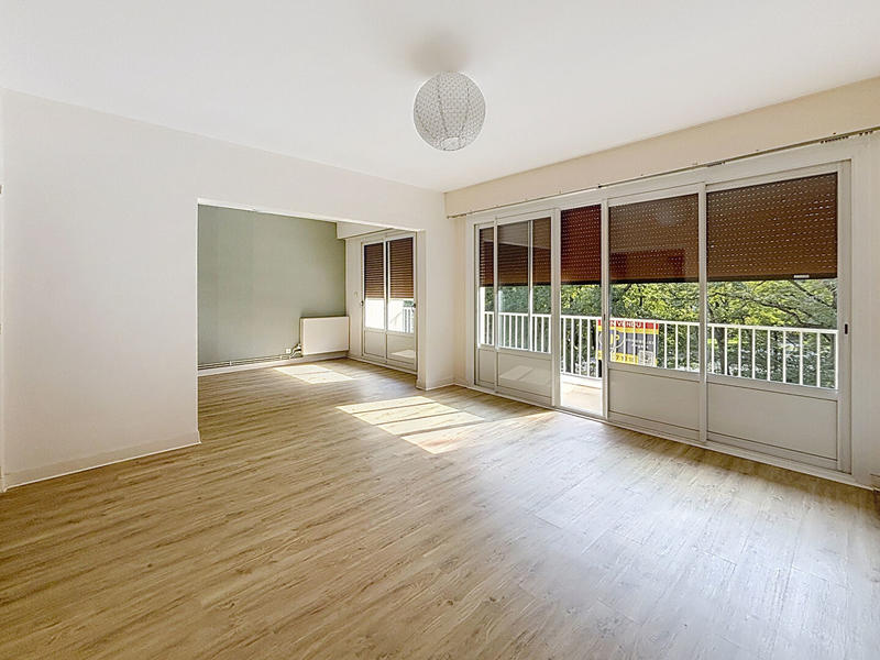 Appartement - 79 m² - 4 pièces