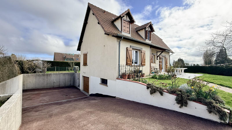 Maison - 112 m² - 5 pièces