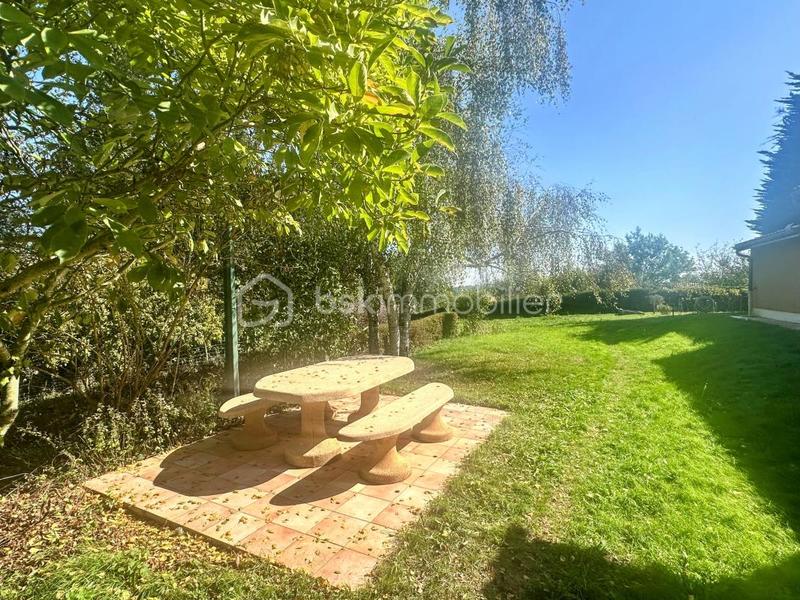 Maison traditionnelle - 148 m² - 8 pièces