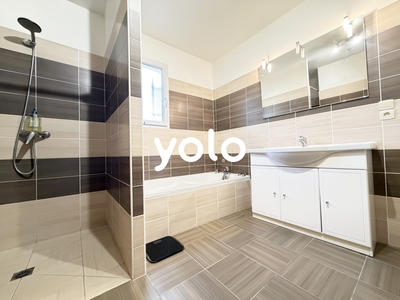 Maison - 93 m² - 5 pièces