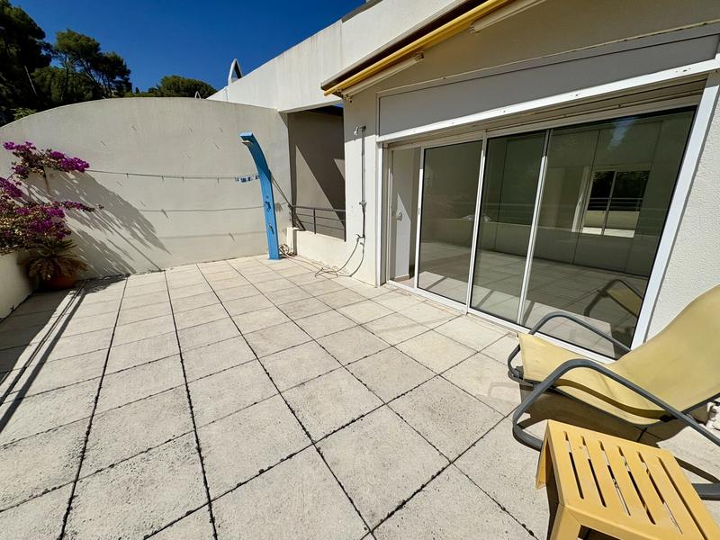 Appartement - 128 m² - 6 pièces