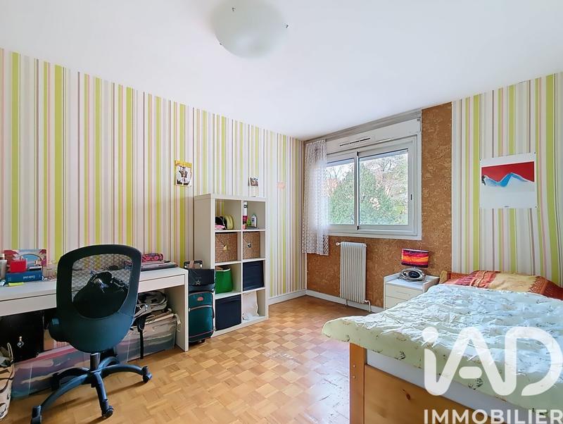 Appartement - 121 m² - 4 pièces