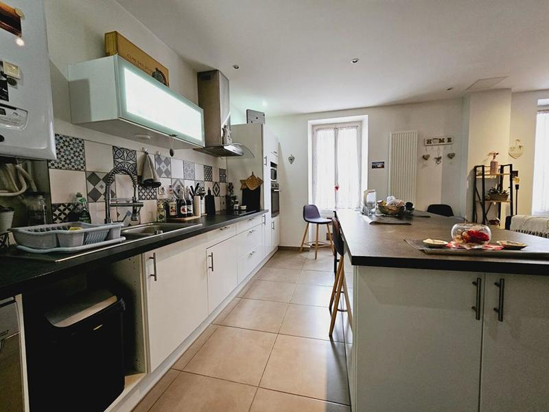 Maison - 88 m² - 5 pièces