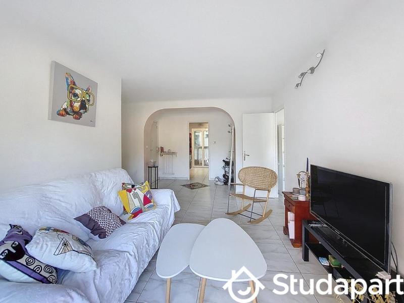 Chambre - 16 m² - 1 pièce