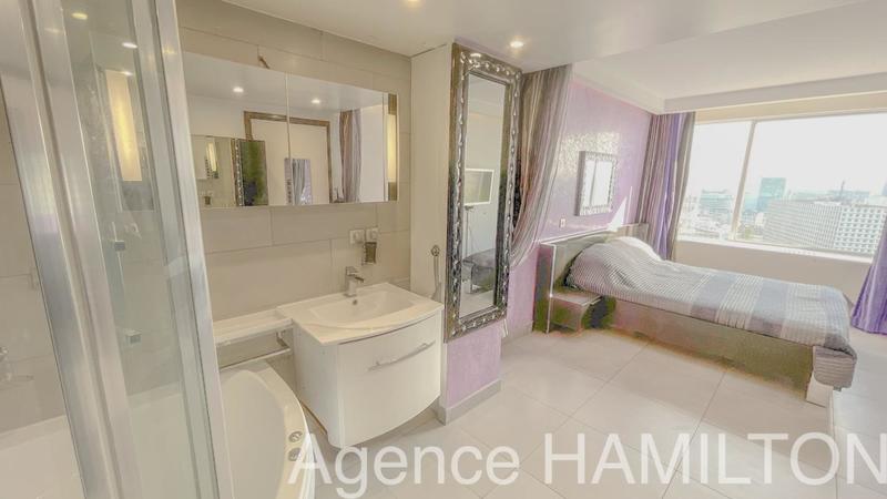 Appartement - 97 m² - 4 pièces