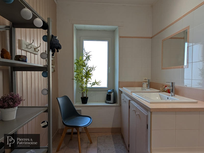 Maison - 154 m² - 6 pièces