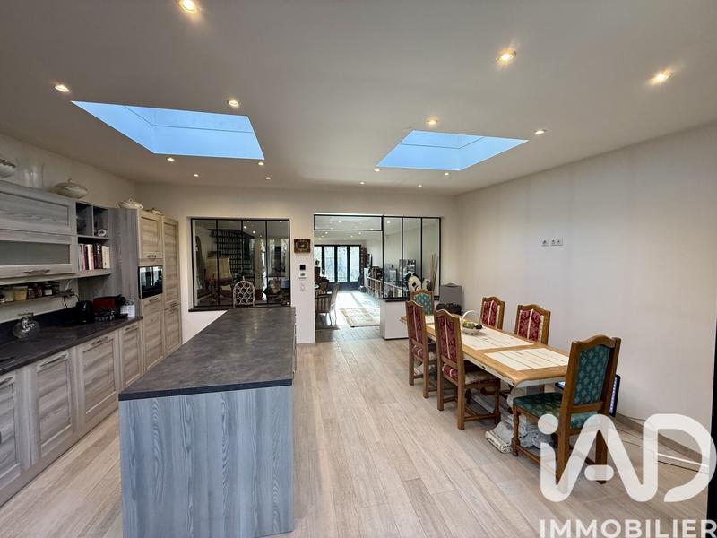 Maison de ville - 112 m² - 5 pièces