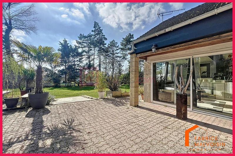 Maison - 99 m² - 4 pièces